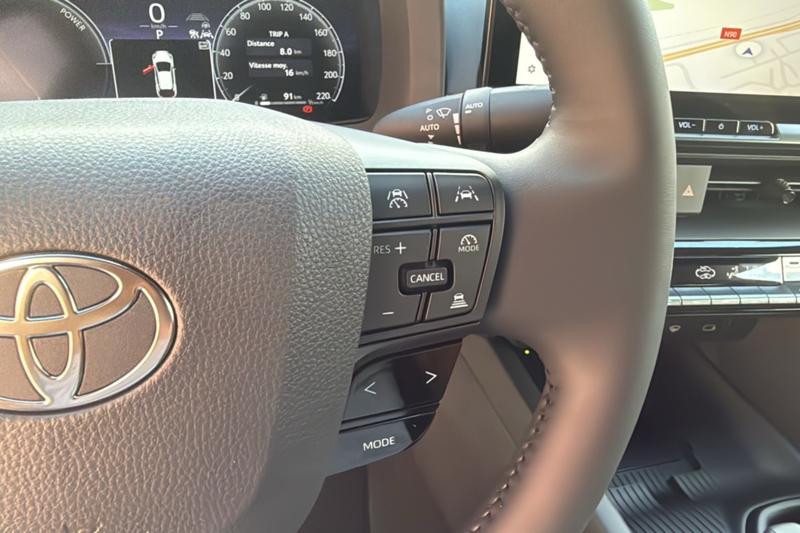 Toyota c-Hr 1.8 Hybrid 140 Design Pk