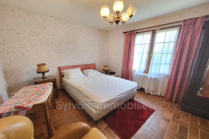 Maison - 160 m² - 8 pièces