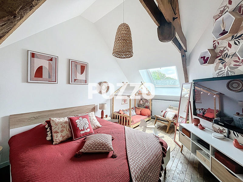 Maison - 196 m² - 7 pièces