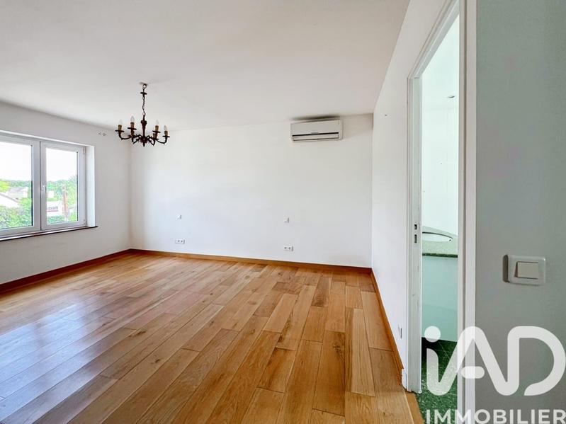 Maison - 450 m² - 7 pièces