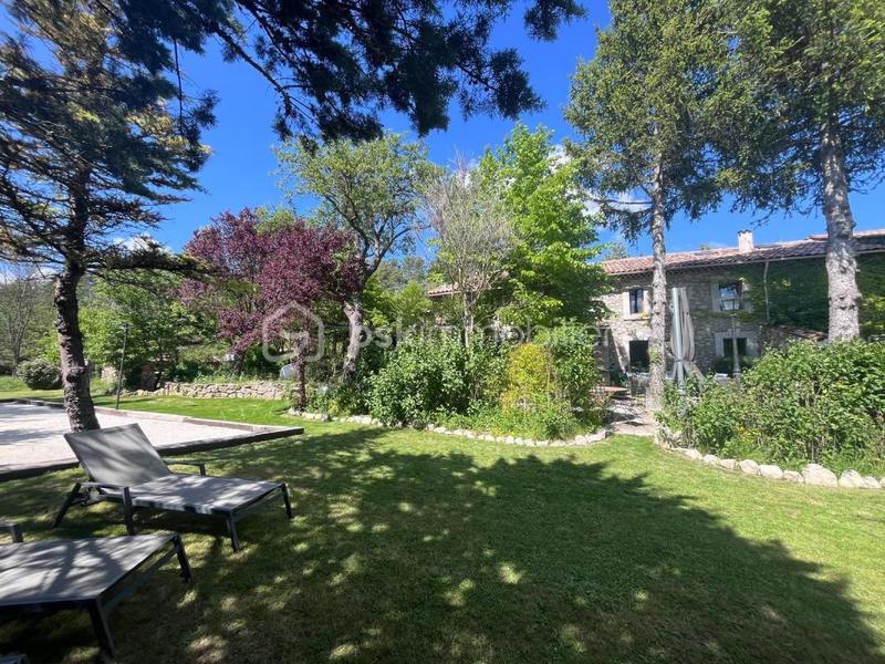 Appartement - 364 m² - 10 pièces