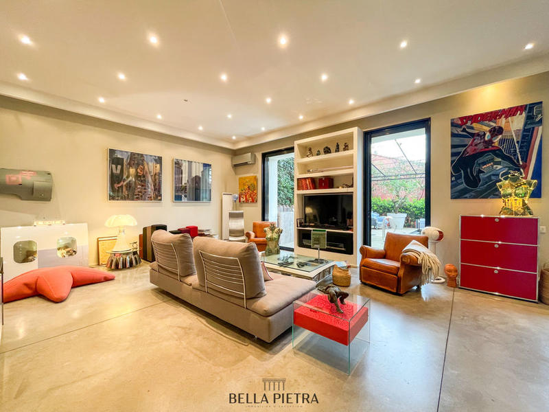 Appartement - 101 m² - 3 pièces