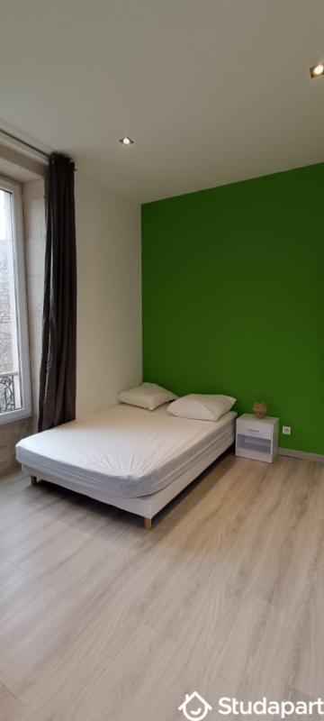 Chambre - 14 m² - 1 pièce