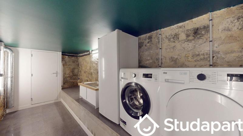 Chambre - 12 m² - 1 pièce