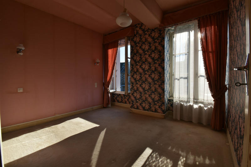 Maison de village - 120 m² - 7 pièces