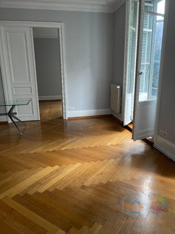 Appartement - 171 m² - 4 pièces