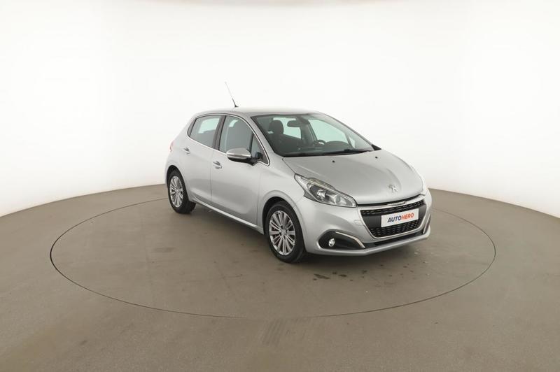 Peugeot 208 1.2 PureTech Allure 110 ch