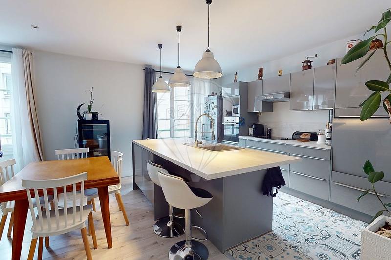 Appartement - 76 m² - 3 pièces