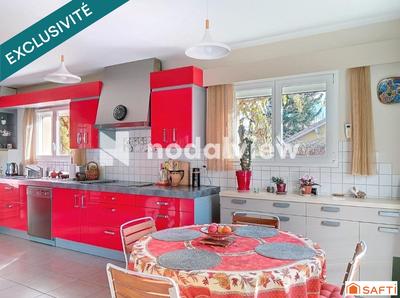 Maison - 151 m² - 6 pièces