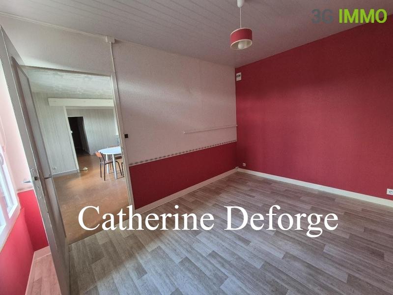 Maison - 280 m² - 12 pièces