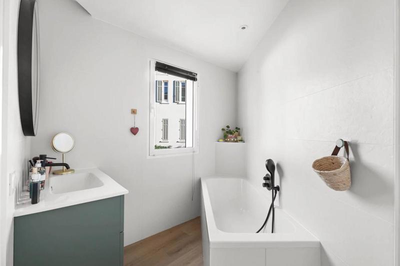 Appartement - 90 m² - 4 pièces