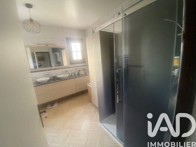 Maison - 140 m² - 7 pièces