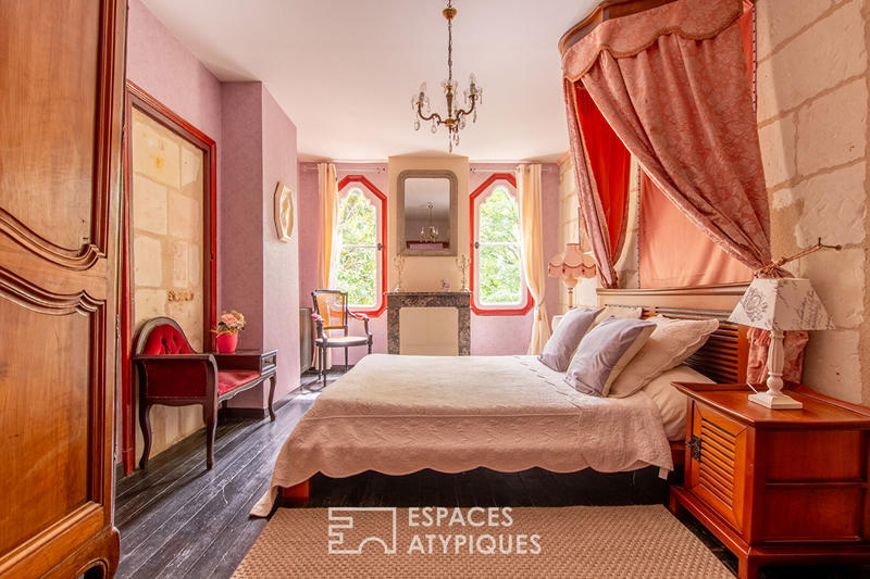 Demeure - 460 m² - 13 pièces