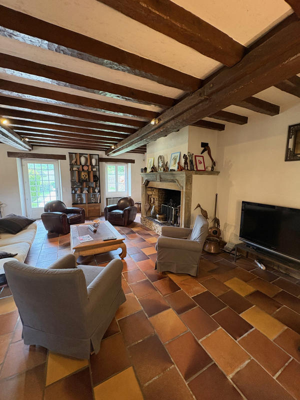 Propriété - 300 m² - 13 pièces