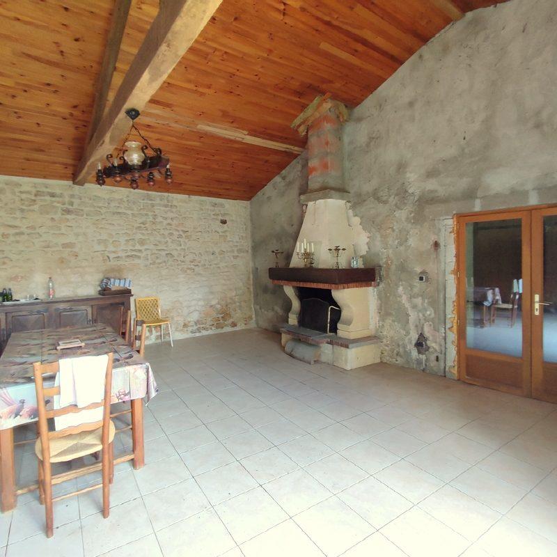 Maison ancienne - 44 m² - 2 pièces