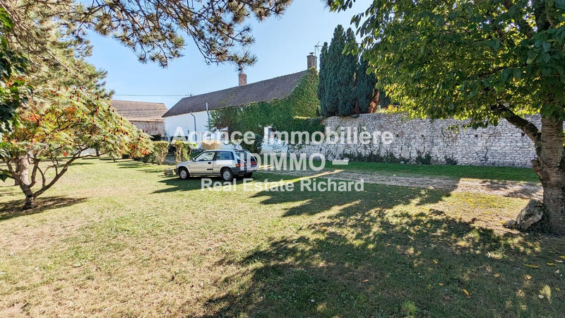 Maison - 296 m² - 9 pièces