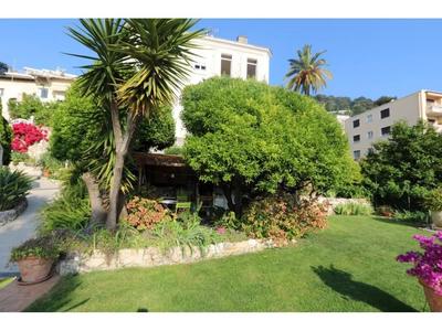 Villa - 90 m² - 2 pièces