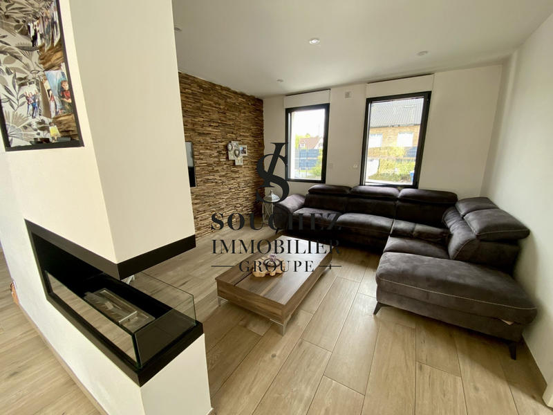 Maison contemporaine - 245 m² - 8 pièces