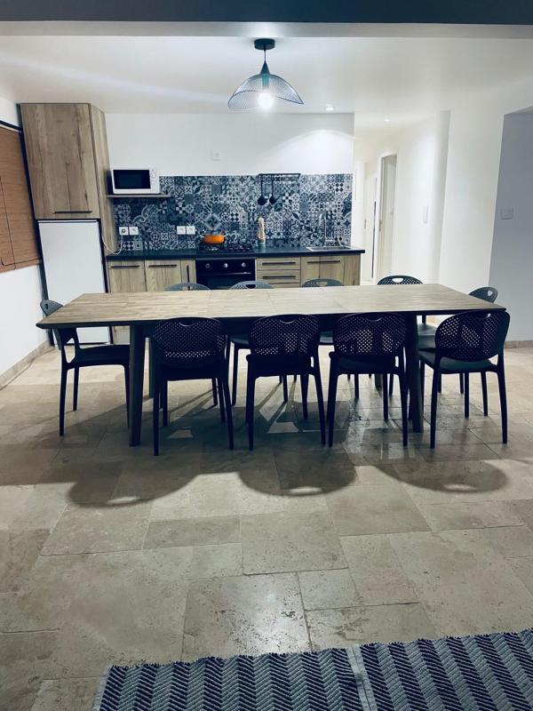 Immeuble - 277 m² - 11 pièces