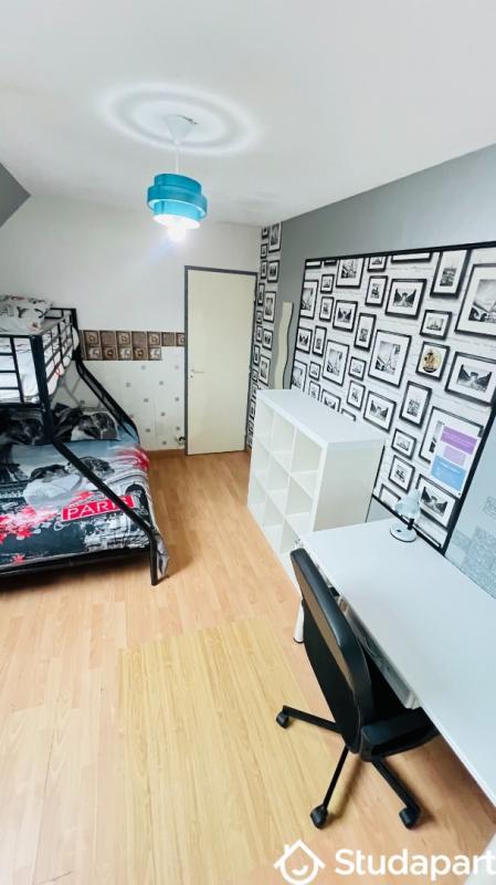 Chambre - 14 m² - 1 pièce