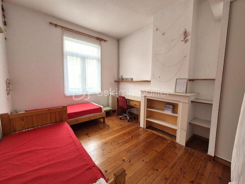 Maison - 365 m² - 10 pièces