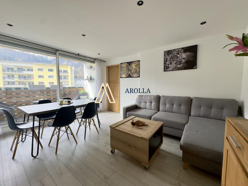 Appartement - 81 m² - 4 pièces