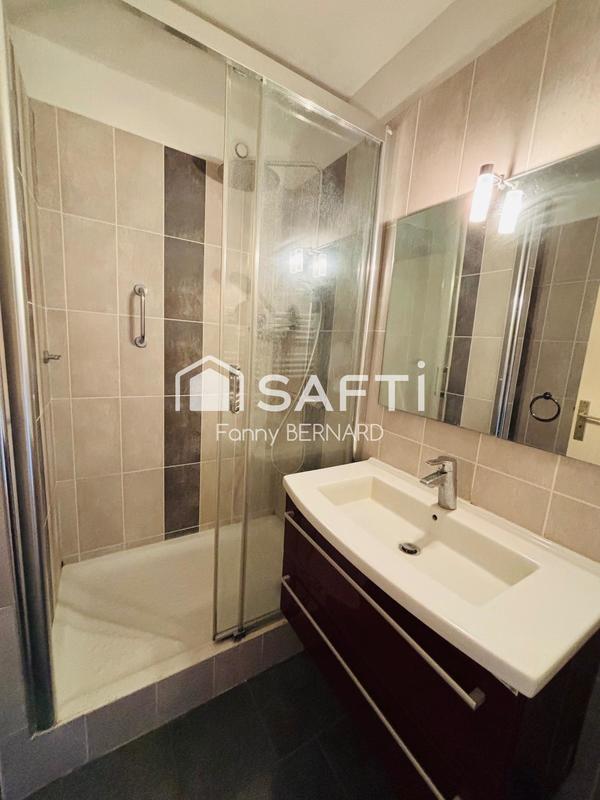 Appartement - 90 m² - 4 pièces