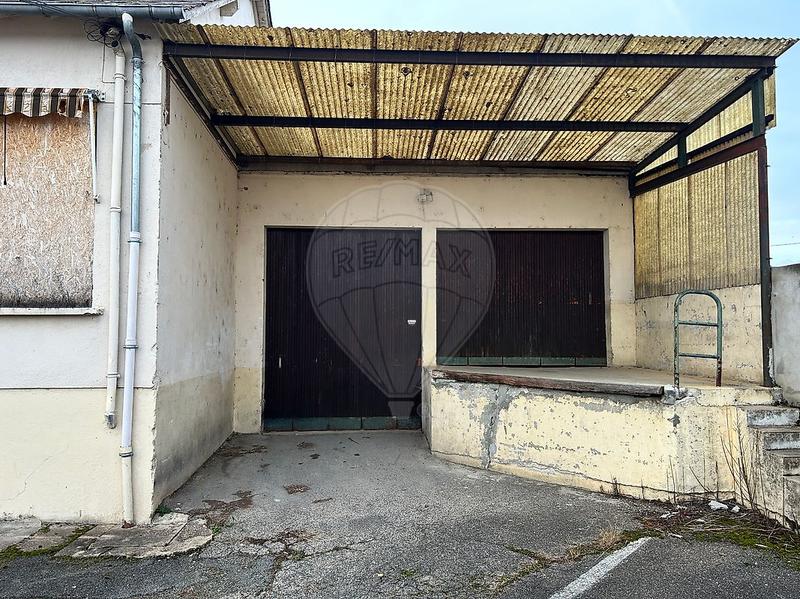 Entrepôt - 1 177 m² - 10 pièces