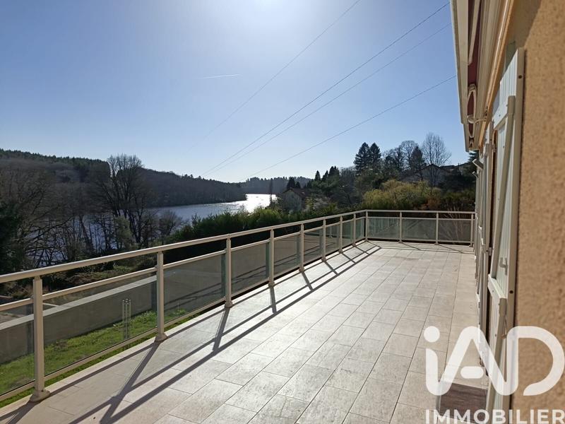 Maison - 135 m² - 7 pièces