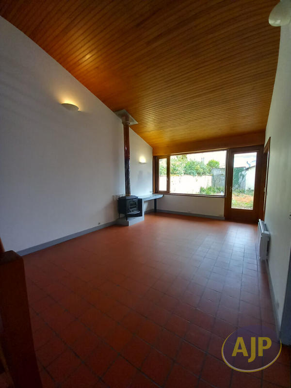 Maison - 92 m² - 4 pièces
