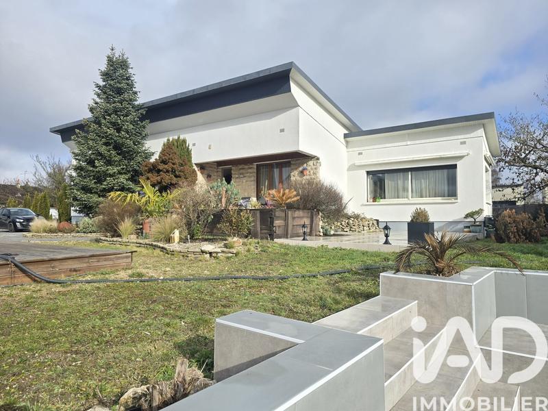 Maison - 127 m² - 6 pièces