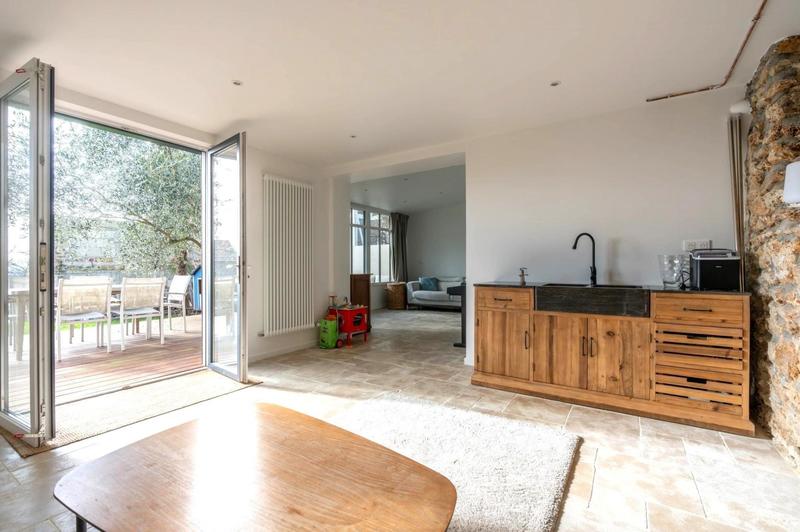 Villa - 152 m² - 7 pièces