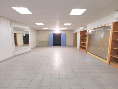 Bureau - 100 m² - 4 pièces