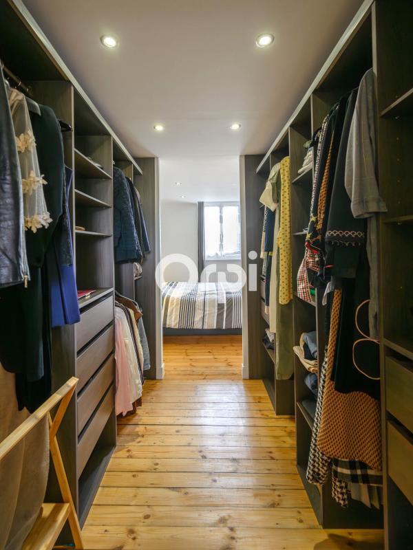 Maison de ville - 218 m² - 8 pièces