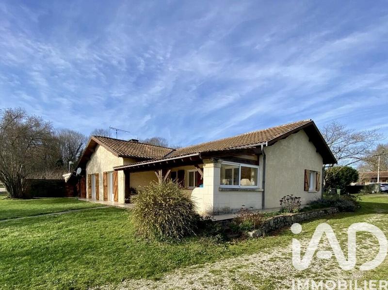 Maison - 114 m² - 5 pièces