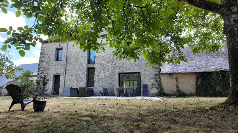 Ferme - 215 m² - 8 pièces