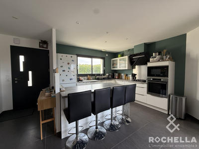 Maison - 95 m² - 4 pièces