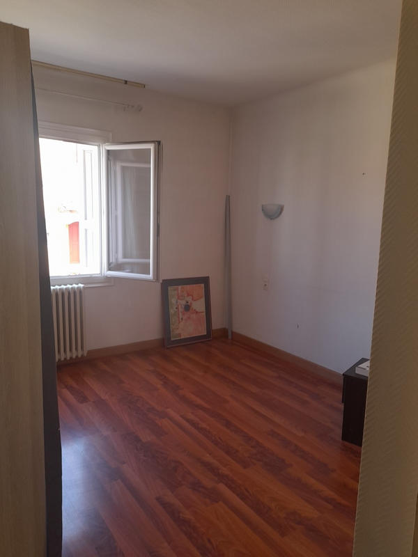 Appartement - 79 m² - 5 pièces