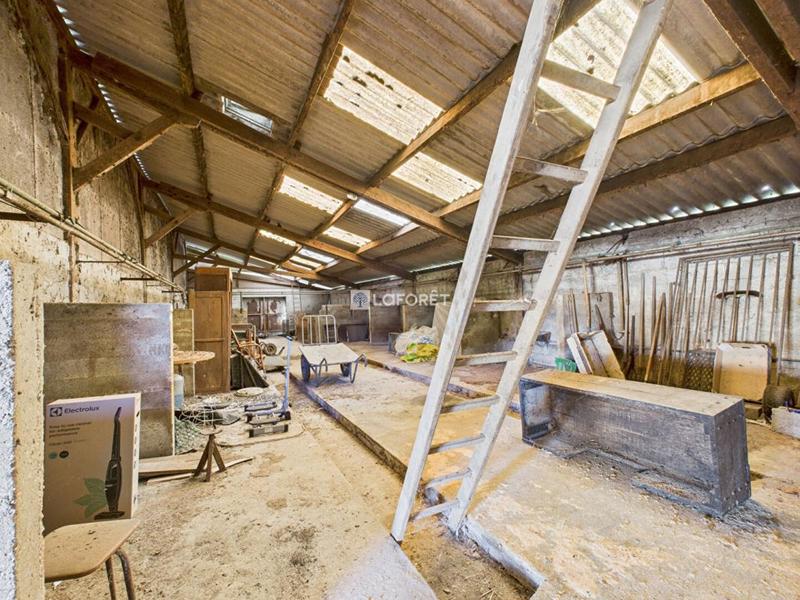 Corps de ferme - 92 m² - 11 pièces