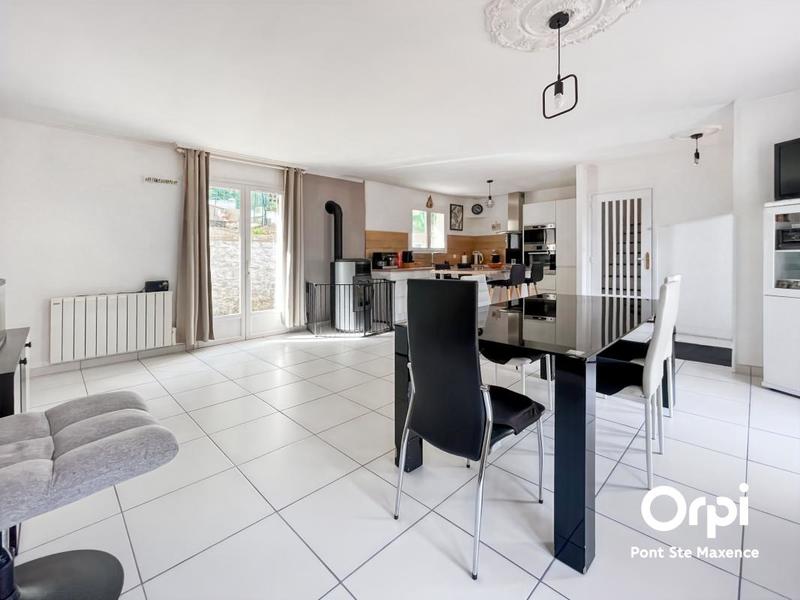 Maison - 112 m² - 4 pièces