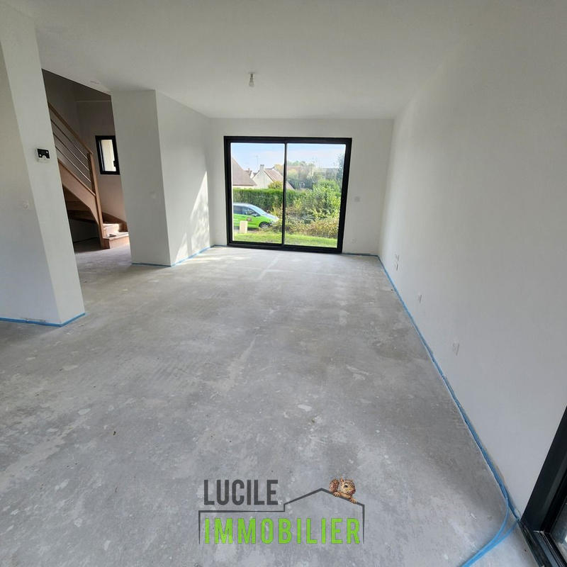 Maison - 110 m² - 4 pièces