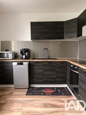 Maison - 85 m² - 5 pièces