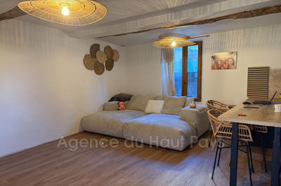 Maison de village - 80 m² - 5 pièces