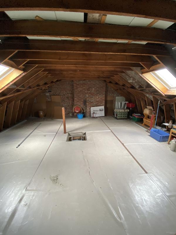 Maison - 91 m² - 5 pièces