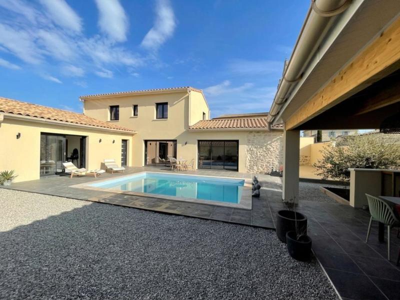 Villa - 150 m² - 5 pièces