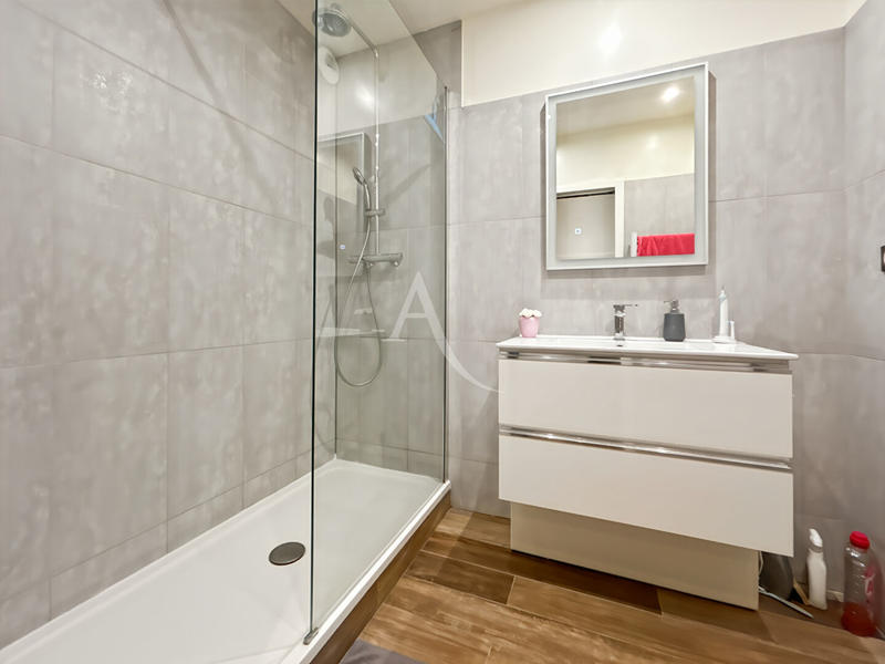 Maison - 117 m² - 6 pièces