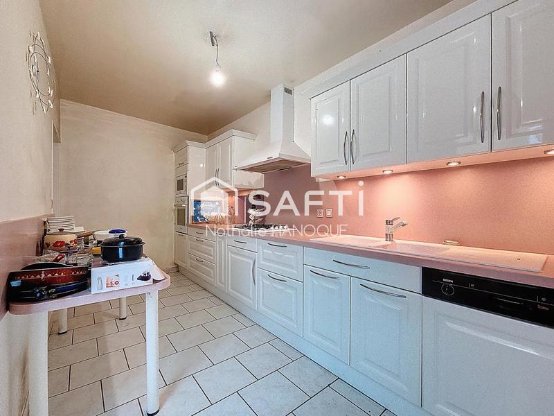 Maison - 122 m² - 6 pièces