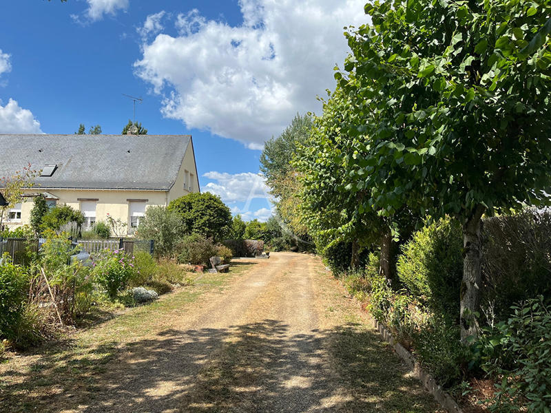 Maison - 184 m² - 10 pièces