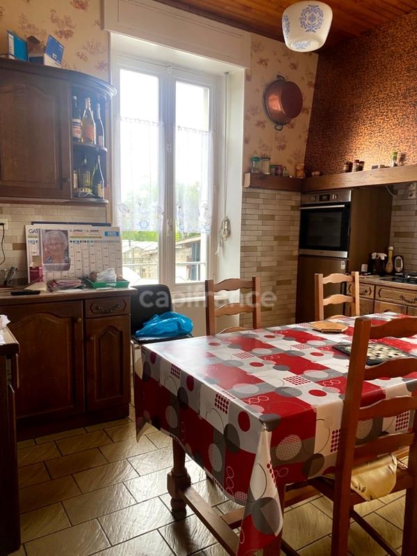 Maison - 160 m² - 7 pièces