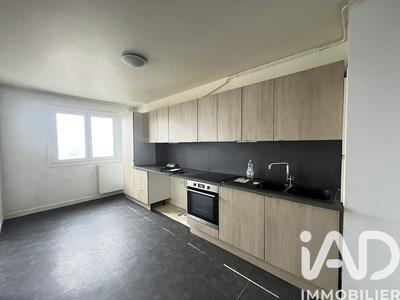 Appartement - 76 m² - 3 pièces